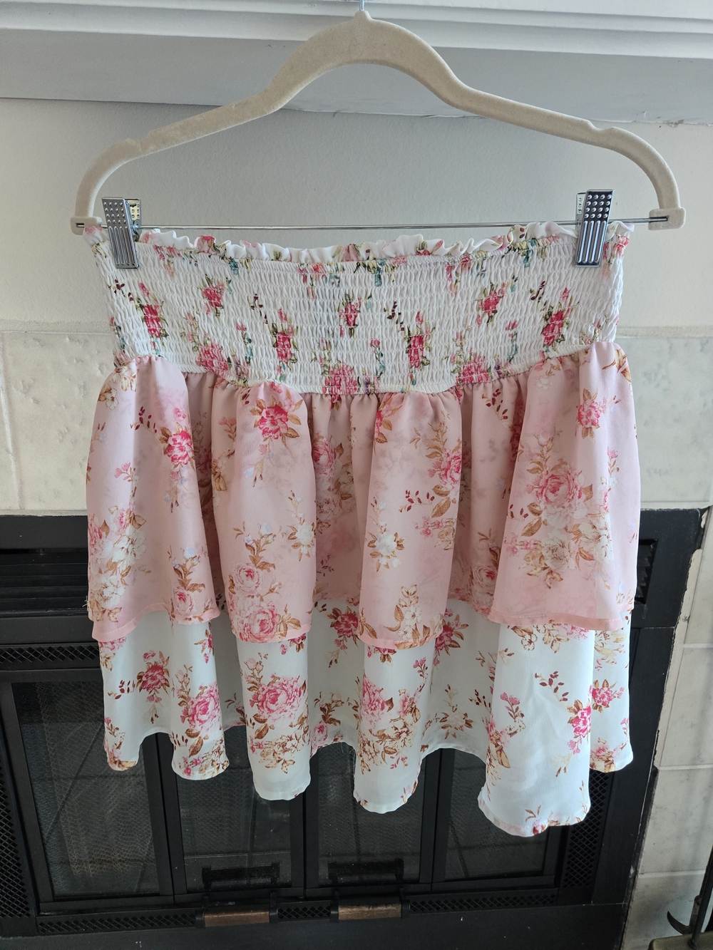 Rue21 Pink and Cream Floral Tiered Mini Skirt